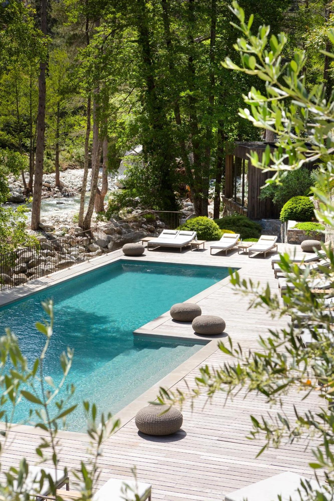 Dominique Colonna Hotel 4*